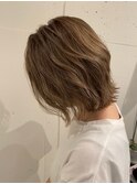 ミルクティーベージュ