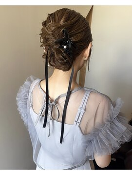 メゾンシアー(Maison Sheer) シニヨン