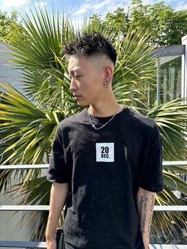 ウィム(WHIM) スパイキーショート