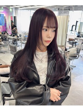 ユーフォリア 渋谷グランデ(Euphoria SHIBUYA GRANDE) ダークラベンダー　ラベンダーカラー　レイヤーカット　YUKI