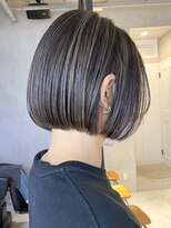 エリマ 調布(elima) ショートヘア顔周りレイヤーブリーチダブルカラーショートボブ