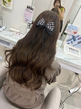 エレラビューティー(ELERA beauty) 【山田 真子】オーダーメイドヘアセット/リボン