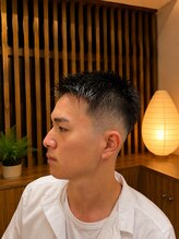 ヘアーワークス天(Hair works) スパイキーフェードカット