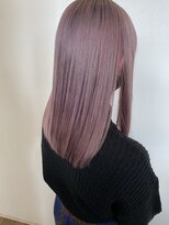スイート(Suite) ラベンダーピンク×ツヤ感ストレートの透明感ハイトーン