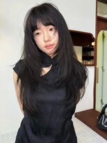 テトヘアー(teto hair)&nbsp;ハイレイヤー　ロングレイヤー　グレージュ　透け感カラー