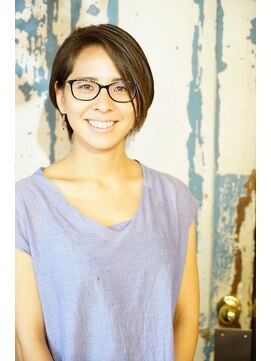 ヘアーアンドメイク キノトロープ(H&M KINOTOLOPE) ホワイトグレージュ/ デジタルパーマ【 本郷/ 春日】