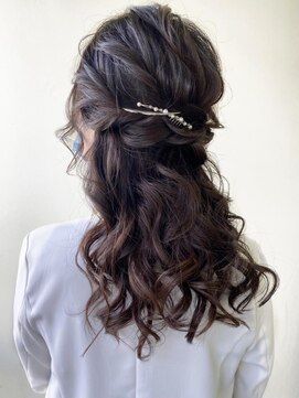 ルアナ 梅田店(Luana) お呼ばれヘアしっかり巻きハーフアップ