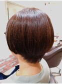 ショートボブ