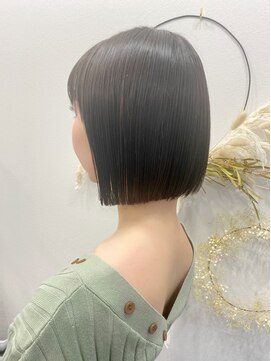 メモリーズ 銀座(Memories) 乾かすだけでサラツヤストレートパーマ