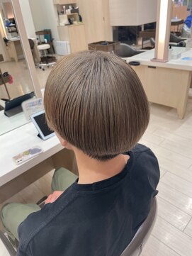 ピーディーヴィセオ 新さっぽろ店(PD VISEO) オリーブベージュ