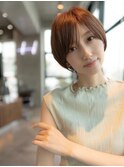 ヌーディカラー/前下がりボブ/小顔ヘア/大人ボブ
