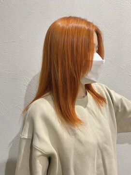 エトランジェ(Etrange) オレンジカラー