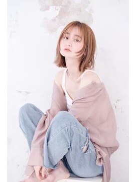 ソワン ド ブランシュ ライフ 八戸ノ里店(Soin de Blanche LIFE) エアリーミディ×大人ベージュ