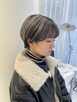 ハイブ 金沢(Hive)&nbsp;ショートカットアンブレラカラーブリーチ顔周りカット10代20代