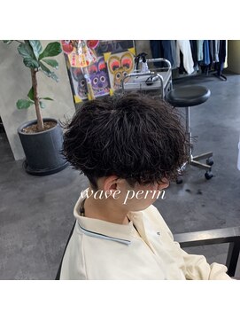 クロー(CROW) カット×波巻きパーマ
