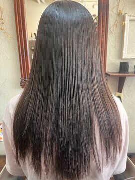 ラフ(RaF*) 20代30代髪型秋ヘアー☆髪質改善ストレートツヤ髪ロング