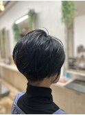 攻めすぎない刈り上げエレガントショート
