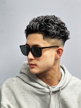 メッツ 原宿(METS) カット×パーマ×カラー[原宿/MEN'S/学割U24/メンズパーマ]