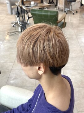 ロストシティ 横浜(LOST CITY) うるっ艶◎透明感ミルクティーベージュ【緑川】