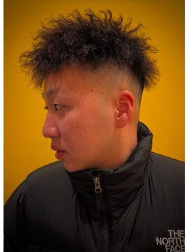 クイーンズバイジェントルマンバーバー(queens by gentlemanBarber) Uchi style