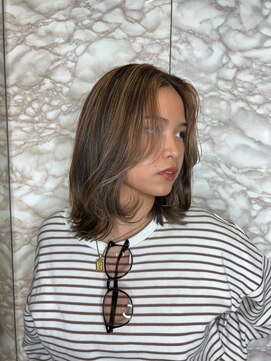 スティーロ 渋谷(Steelo) Steelo くびれ鎖骨ミディ×大人ハイライト