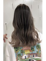 ルッソ チアロ(Lusso chiaro)&nbsp;Lussoオリジナル髪質改善トリートメント/オリーブグレー/30代