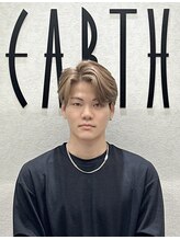 アース 金山店(HAIR&MAKE EARTH) 長屋 裕大