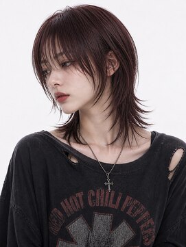 キャロル(CAROL) ウルフカット×レッドブラウン