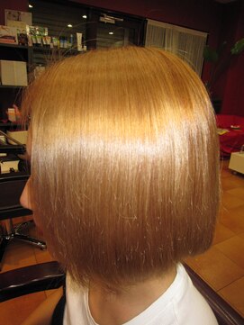 リエ バイ エクラート 葛西店(Rie. by ECLART) ボブ