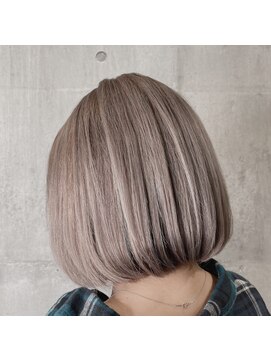 シュプバイトゥーミー(sup.by tomee) special highlight【担当 末吉】