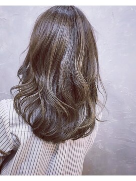 ラヴリア クルメ(LOVERIA KURUME) ≪LOVERIA KURUME/久留米≫赤味除去アッシュブラウン