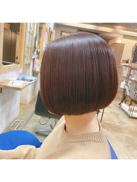 フィン(FiN by allure) 切りっぱなしボブ/下河原 聡