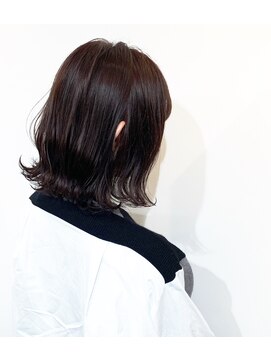 ラ モンターニュ ヘアー(La.montagne hair) 柔いい大人くびれミディアム☆