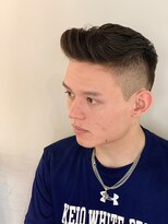 リバレッジ 広尾(Leverage)&nbsp;西海岸バーバーポンパドールスタイル