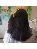 カラクリビショウ(Kara-Kuri Bisho)&nbsp;艶髪ストレートヘア