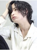 ワンウルフ『ロングハイスパイラルパーマ』[新宿/新宿駅/西新宿]