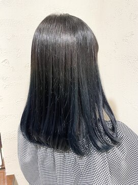 ヘアメイク カン プラスエフ(HAIR MAKE KANN+f) グラデーション・ブルー