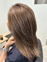 リム 南浦和(Lim)&nbsp;ハイライト/インナーカラー/白髪ぼかし/縮毛矯正/ショート
