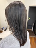 ネックス 表参道本店(nex)&nbsp;【nex 表参道】白髪ぼかし ハイライト ダークアッシュ 齋藤