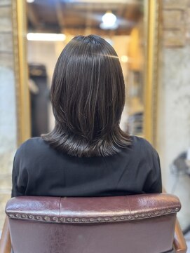 トイロ(toiro) レイヤーカット