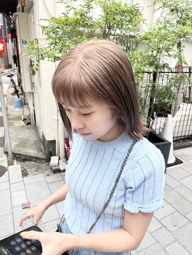 ココ 原宿(KOKO) 黒髪小顔クラゲヘアーオリーブグレーココアベージュ