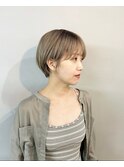 ショートボブ/ハイトーン