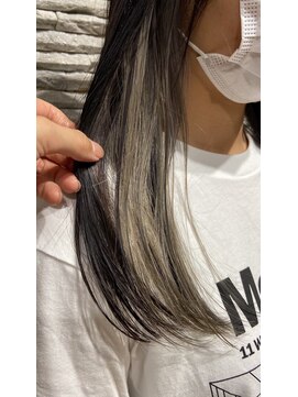 ビスイル 秋葉原店(Vis ill) 大人美人透明感カラーインナーカラーハイトーンホワイト