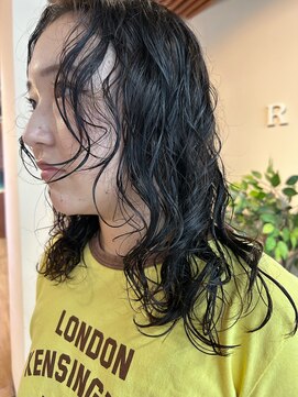 ブリッツレボルト(BLITZ R EVOLUT) レイヤーパーマ