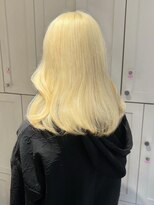 ベレーザ 渋谷神南(Beleza)&nbsp;16128抜きっぱなしブリーチ金髪レイヤーロングホワイトブロンド