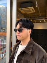 トゥリキャンバス(tRe canvas.)&nbsp;センターパートパーマ