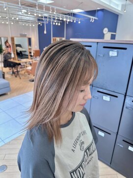 ユニ バイ マグ 長野店(Uni.by Mag) コントラストミルクティーベージュバレイヤージュ