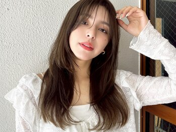 ルービック 梅田茶屋町(Rubik)の写真/【梅田茶屋町】前髪やフェイスラインにこだわるカットデザインで小顔見せ！[大阪梅田駅/髪質改善]