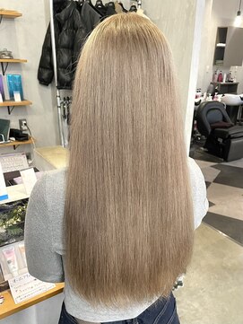 シェル 津山の手店(shel) 10代20代ブリーチありミルクティーベージュ透明感カラー