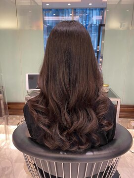 アピッシュ ギンザ(apish ginza) tomo髪質改善/コテ巻きパーマ/デジタルパーマ/前髪パーマ/銀座